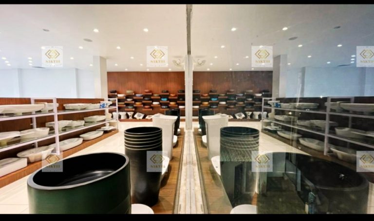 2024 08 22 18.30.55 768x454